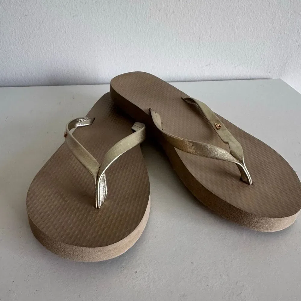 Tory Burch Gold Flip Flops Size 6